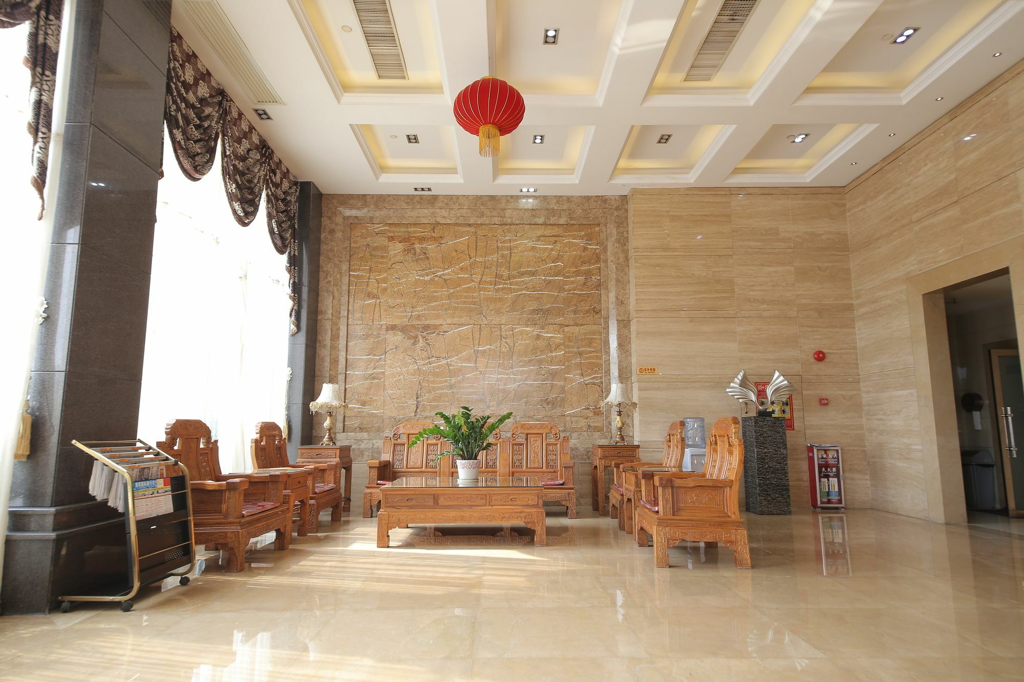 Oubon International Hotel Guangzhou Eksteriør billede