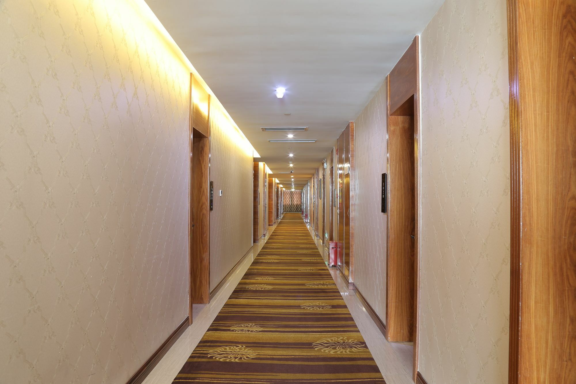 Oubon International Hotel Guangzhou Eksteriør billede